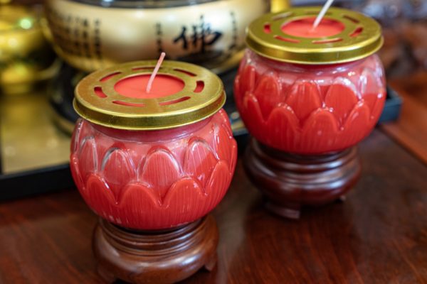 Nến Thờ Hình Hoa Sen Đỏ (3 Ngày)
